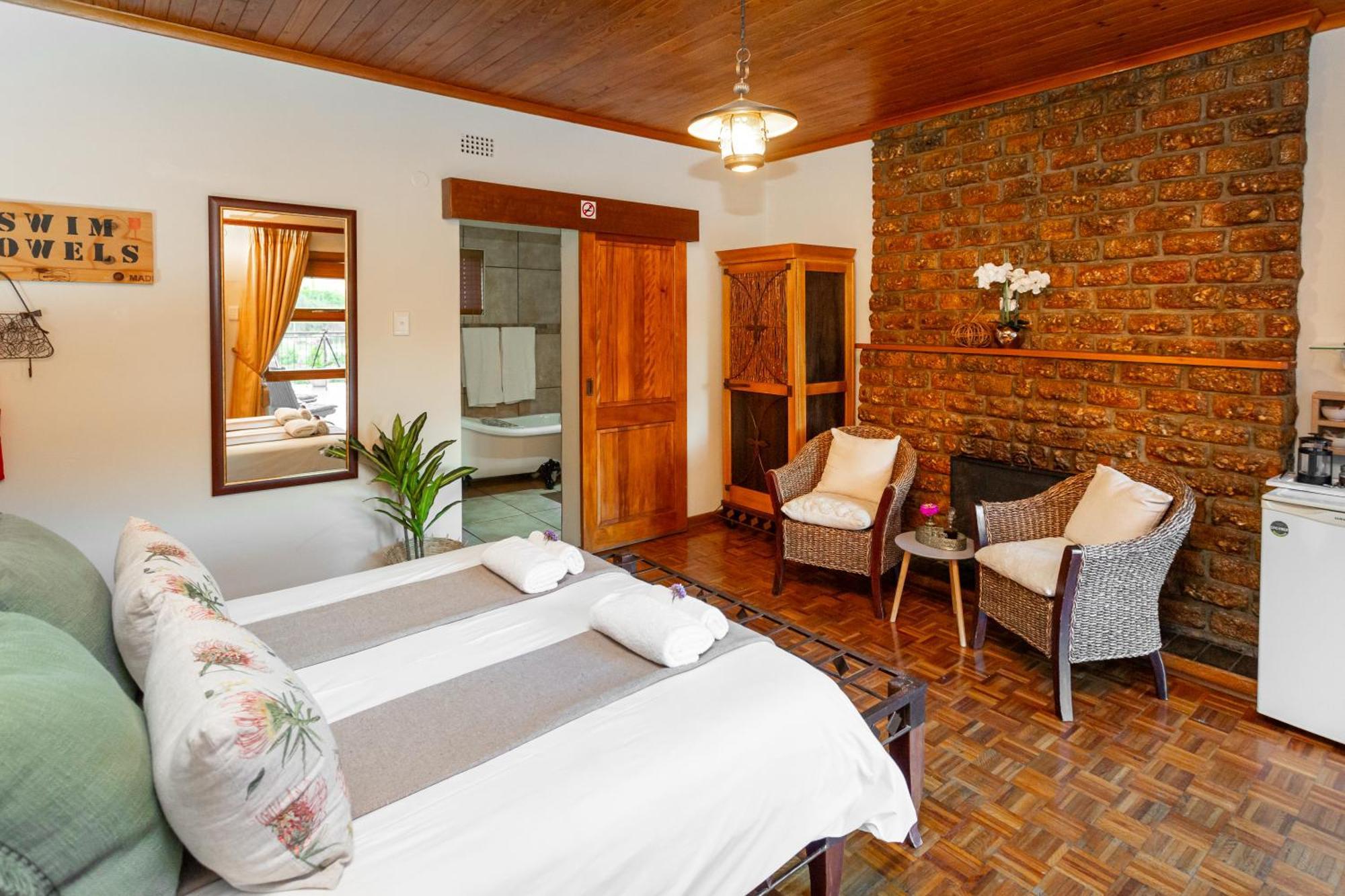 Die Fonteine Country Guesthouse And Glamping Oudtshoorn Esterno foto